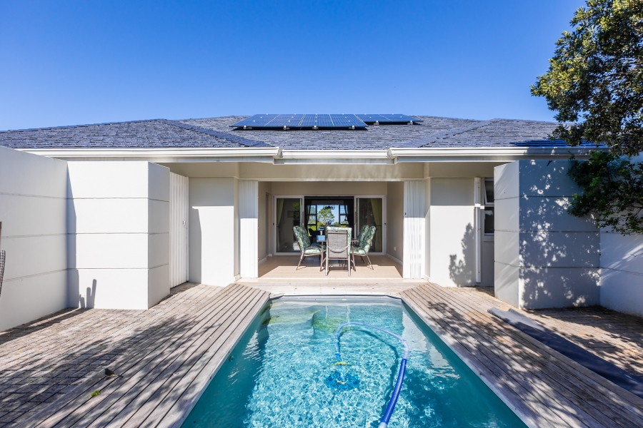 4 Bedroom Property for Sale in Pezula Golf Estate Western Cape